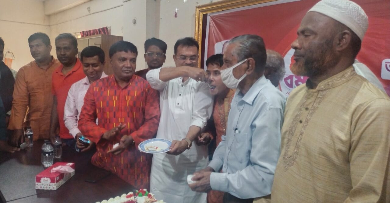 ভোলায় আনন্দ টিভি এর প্রতিষ্ঠাবার্ষিকী উদযাপন