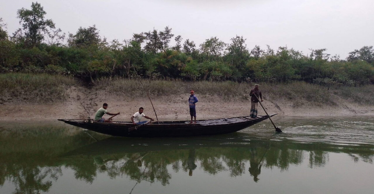সুন্দরবন উপকূলীয় জেলেদের জীবন হাহাকারে