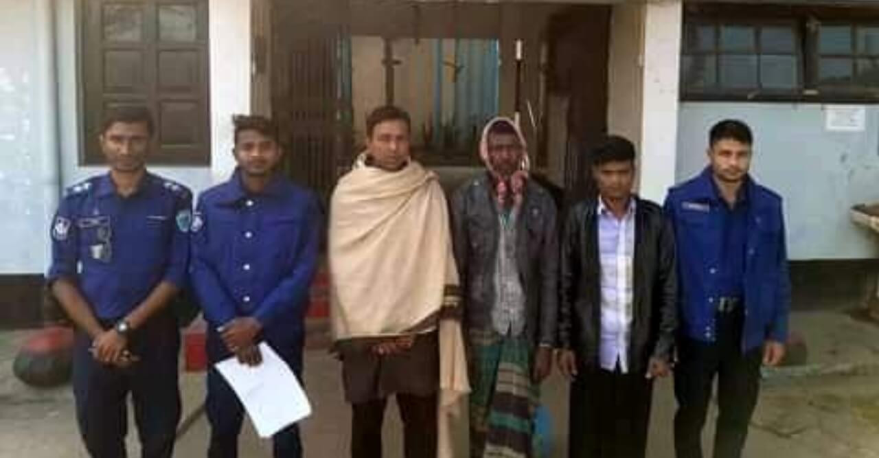 বানিয়াচংয়ে ইয়াবা ও চোলাই মদসহ ৩ মাদক ব্যবসায়ী গ্রেফতার