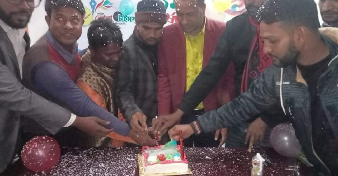 শশীভূষনে দৈনিক ভোলা টাইমস্ এর ৯ তম প্রতিষ্ঠা বার্ষিকী পালিত
