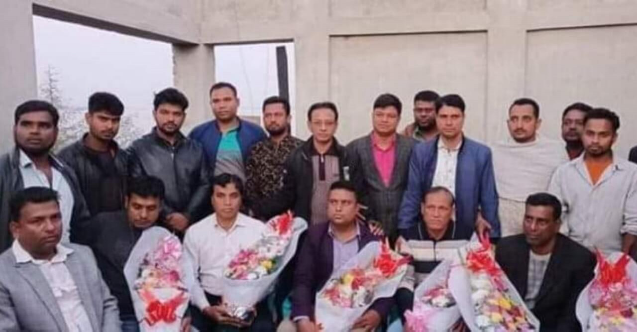 বটিয়াঘাটায় নবগঠিত যুবদলের নেতা কর্মীদের সংবর্ধনা অনুষ্ঠিত