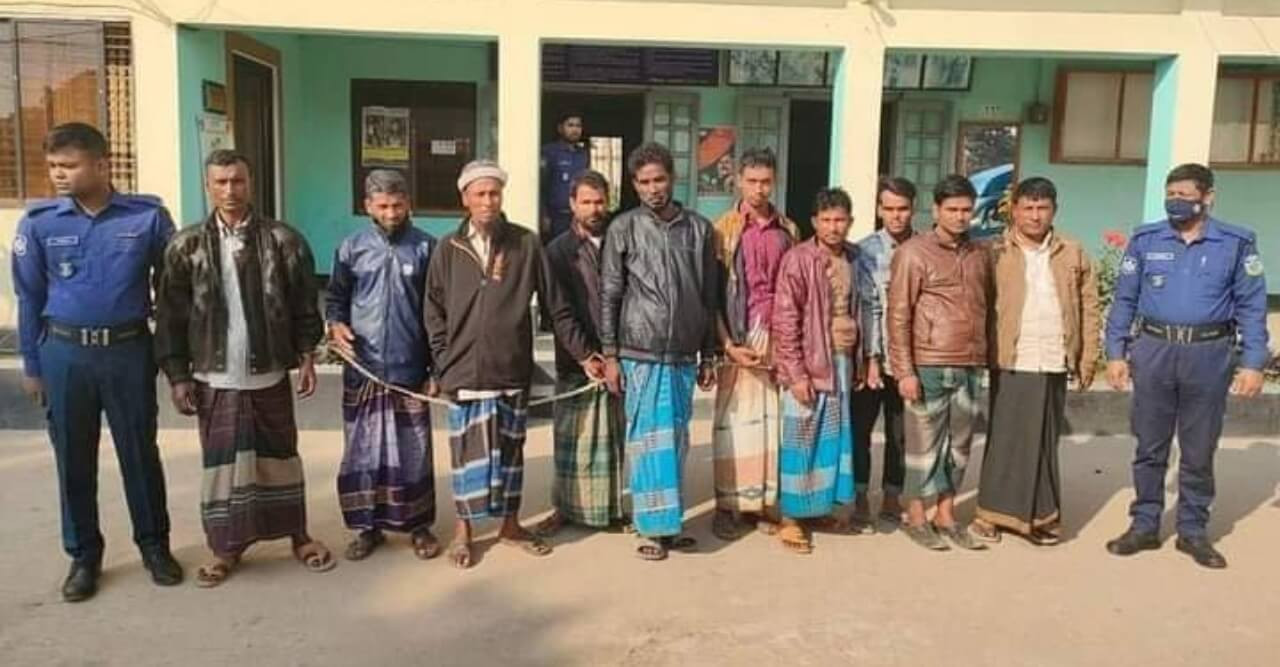 জুয়াড়ী এবং ওয়ারেন্টভূক্ত আসামীসহ মোট গ্রেফতার ১৪