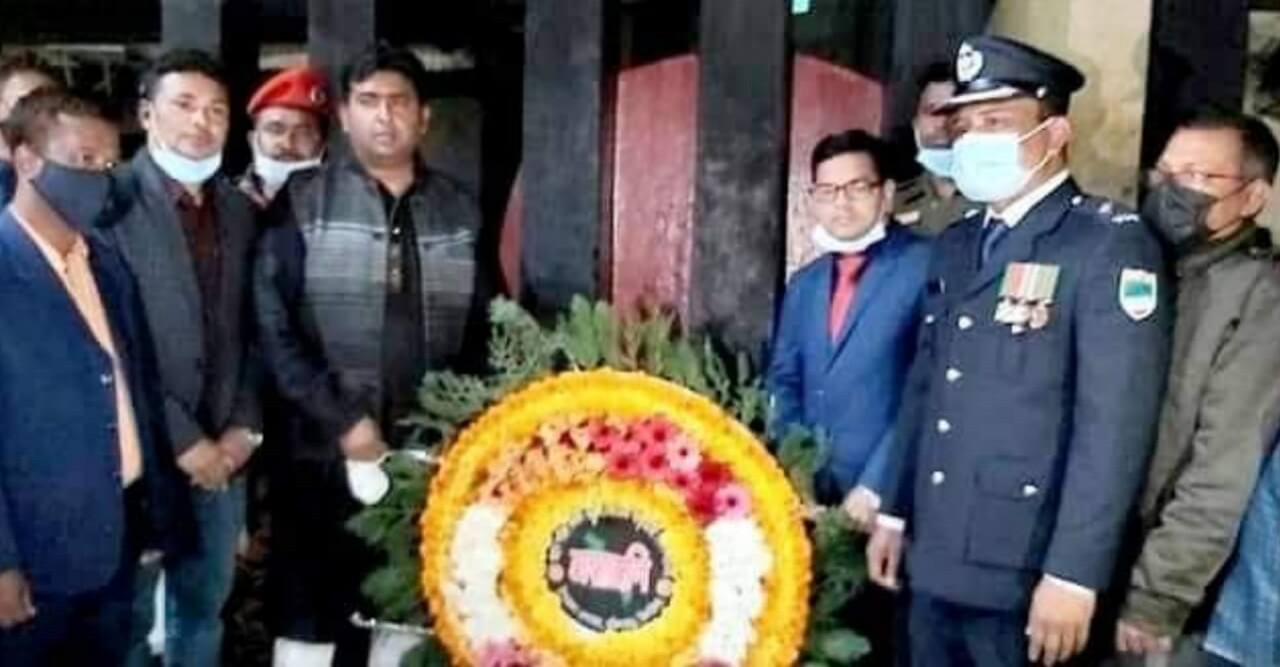 হরিণাকুণ্ডুতে শহীদ দিবস ও আন্তর্জাতিক মাতৃভাষা দিবসে আলোচনা ও পুরুষ্কার বিতরণ