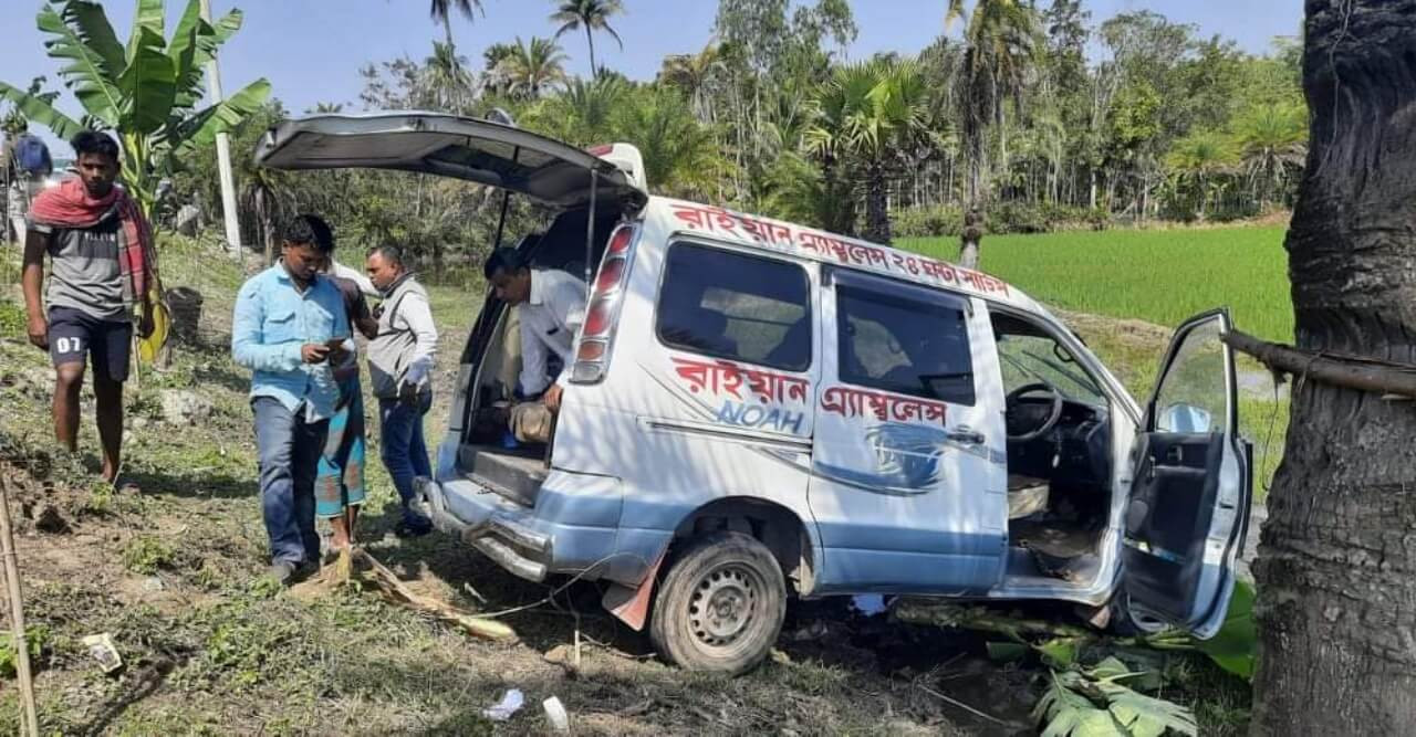 বাগেরহাটে ট্রাক কেড়ে নিলো ২ প্রাণ, আহত ৩