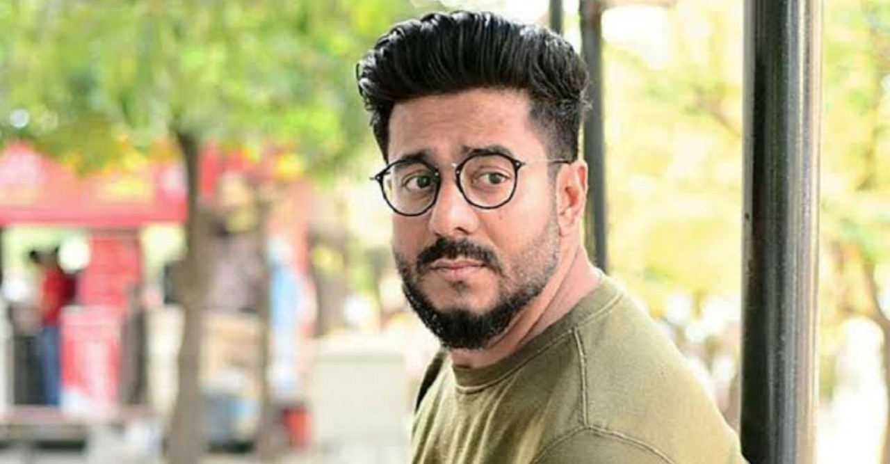 পরিচালক-প্রযোজক ও অভিনেতা রাজ চক্রবর্তীর আজ জন্মদিন