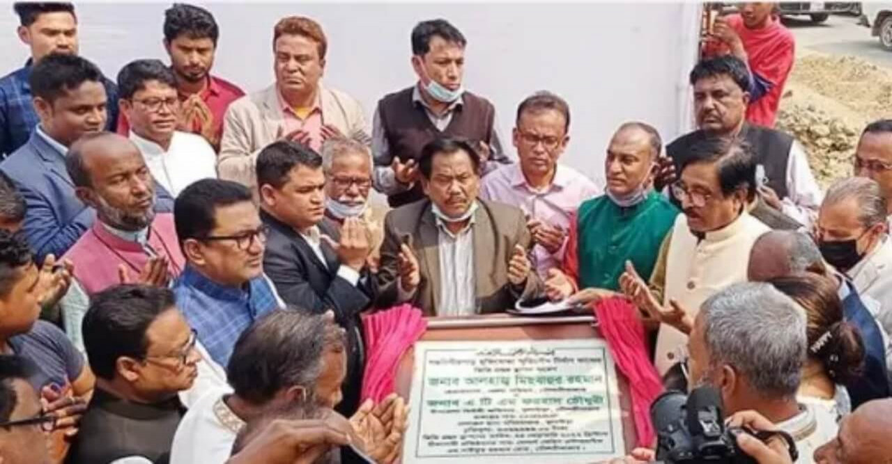 অরক্ষিত বধ্যভূমি রক্ষায় নির্মাণ হচ্ছে মুক্তিযোদ্ধা স্মৃতিসৌধ