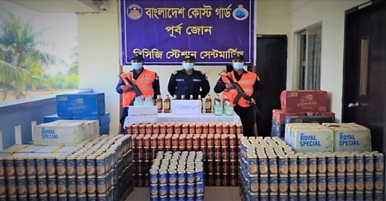 সেন্টমার্টিনে বিদেশী মদ ও বিয়ার জব্দ