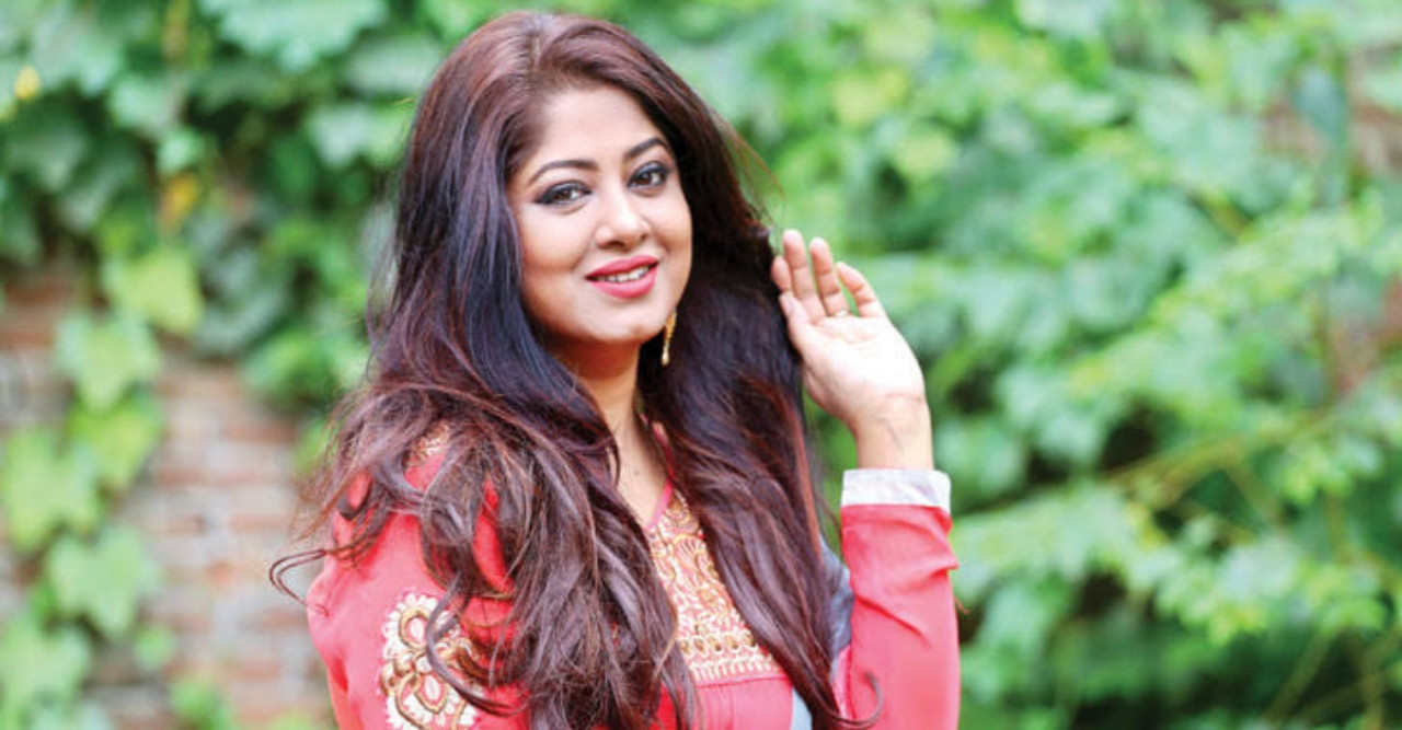 বিজ্ঞাপন দিয়ে শুটিংয়ে ফিরলেন মৌসুমী