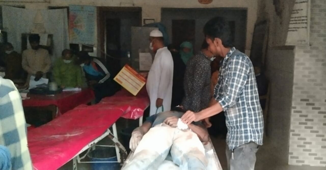 নড়াইলে বিদ্যুৎস্পৃষ্ট হয়ে লাইনম্যান নিহত, আহত ১