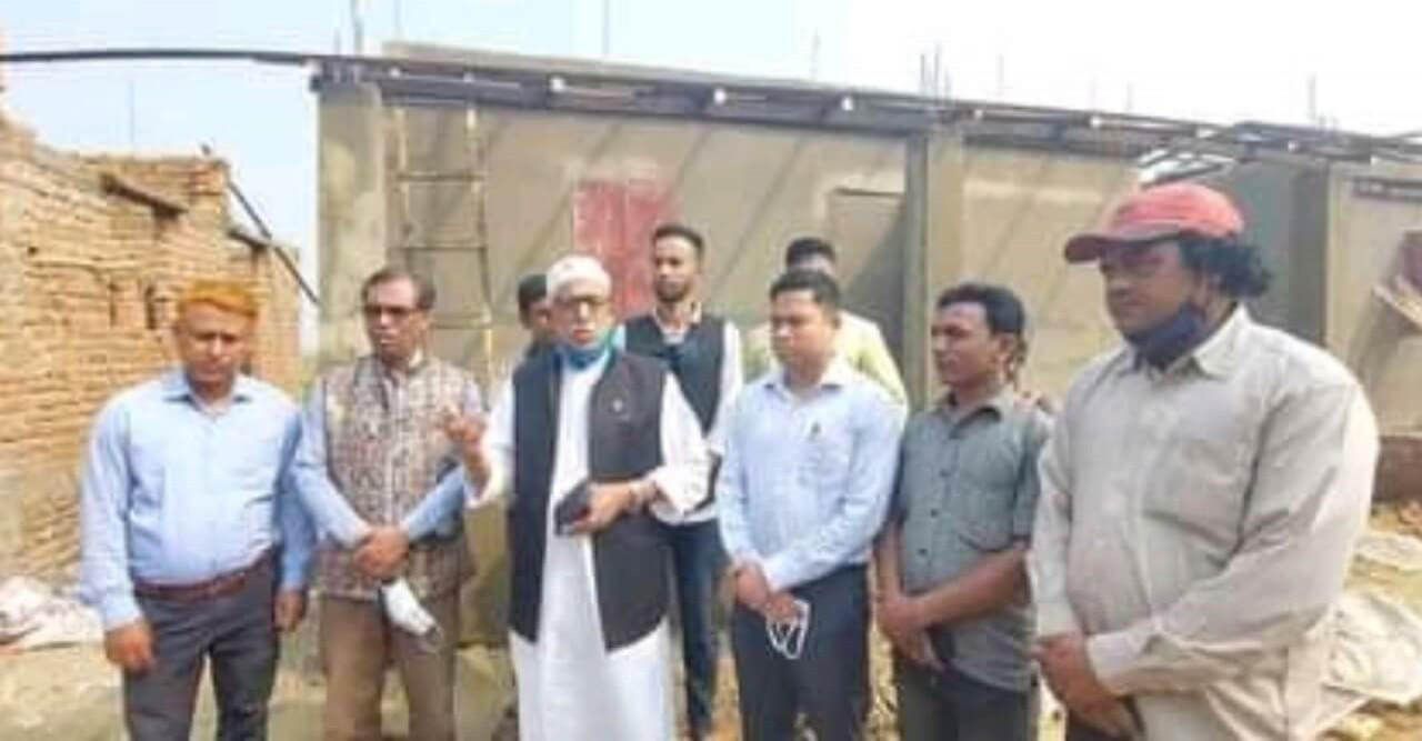 বানিয়াচংয়ে মুজিব বর্ষের ঘর নির্মাণ কাজ পরিদর্শন করেছেন এমপি মজিদ খান
