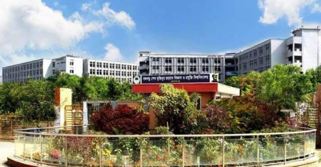 বশেমুরবিপ্রবিতে ছাত্রলীগ-ছাত্রইউনিয়ন কর্মীদের মধ্যে হাতাহাতি ও হামলার অভিযোগ
