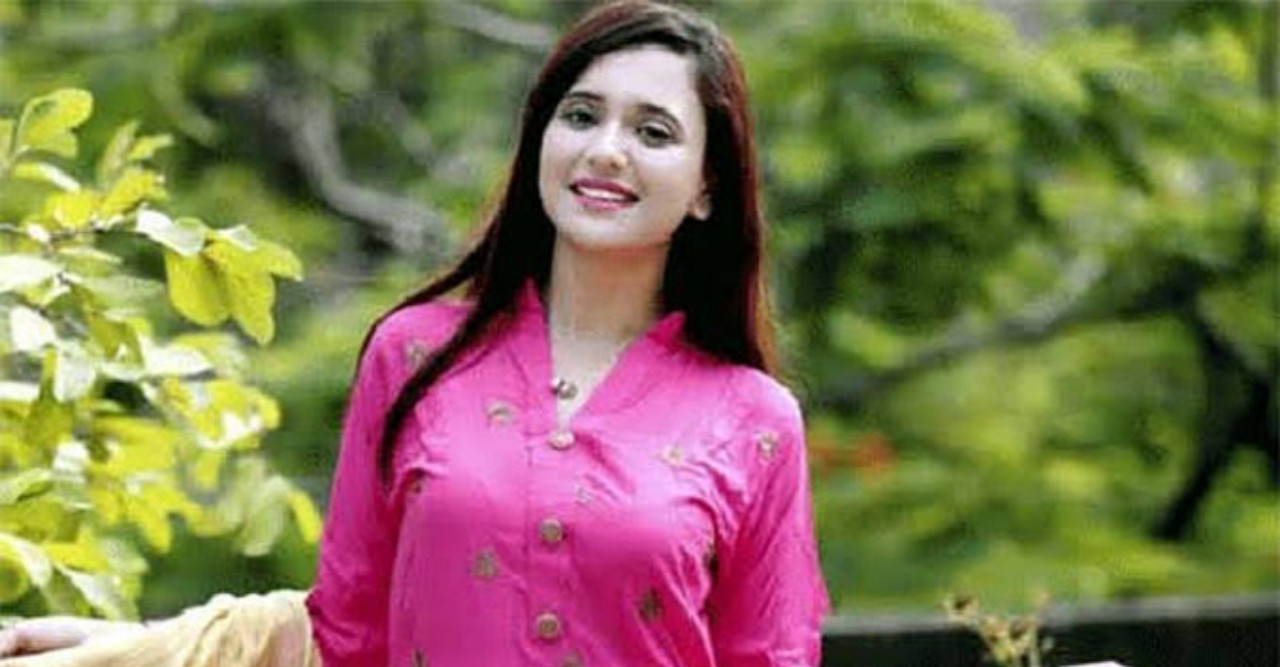 প্রথমবারের মতো মিউজিক ভিডিওতে সাবিলা নূর