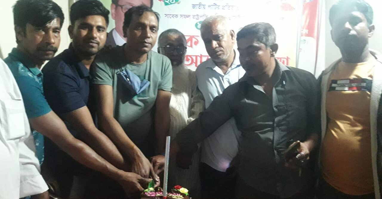 নড়াইলে হুসেইন মুহম্মদ এরশাদের ৯৩তম জন্মদিন পালিত