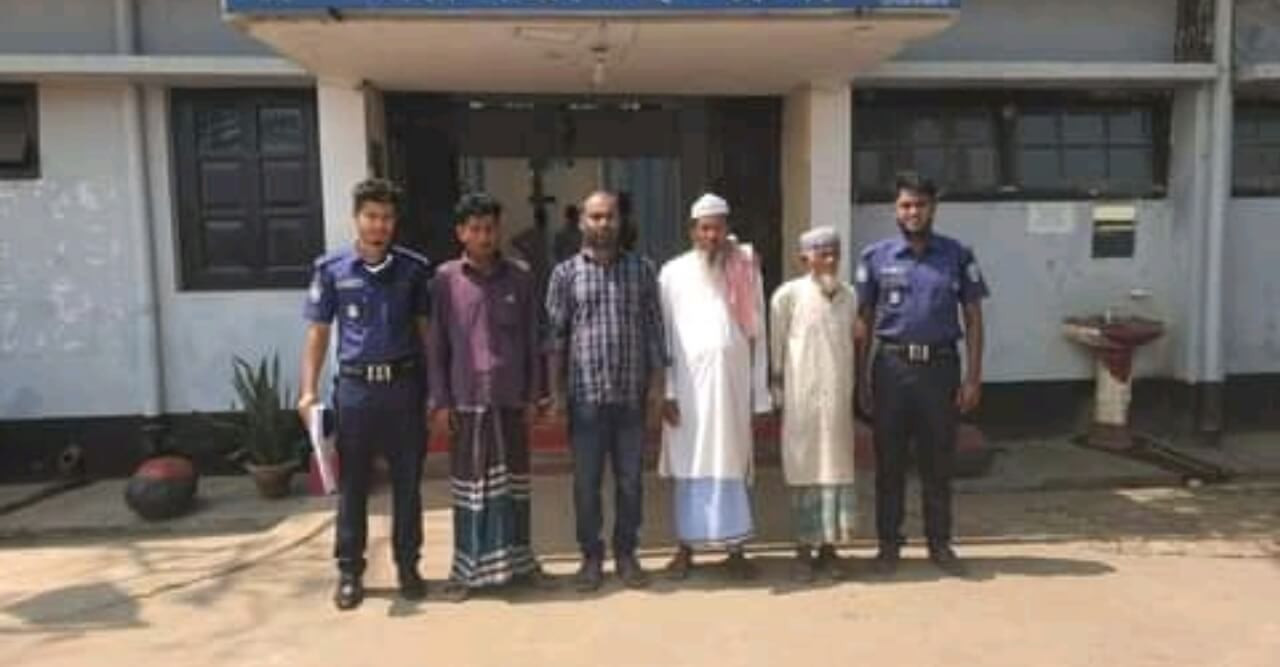 বানিয়াচং থানা পুলিশের অভিযানে মাদক ব্যবসায়ী স্বামী-স্ত্রী সহ ১৫ জন গ্রেফতার