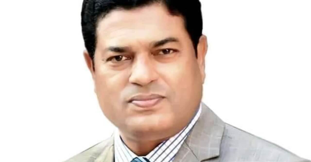 বরগুনার পৌরসভার মেয়র সড়ক দুর্ঘটনায় গুরুত্বর আহত