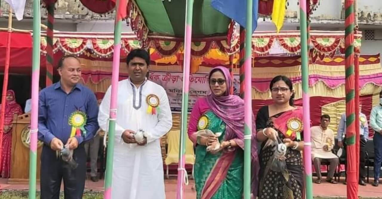 হরিণাকুণ্ডুতে সরকারি লালন শাহ্ কলেজে বার্ষিক ক্রীড়া প্রতিযোগিতা উদ্বোধন ও পুরস্কার বিতরণ অনুষ্ঠিত