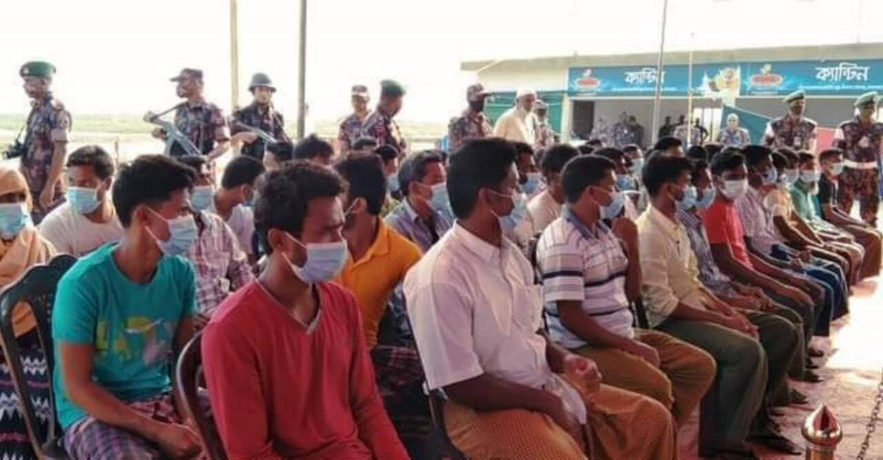 পতাকা বৈঠকের মাধ্যমে নারীসহ ৪১ বাংলাদেশীকে ফেরত দিল মিয়ানমার