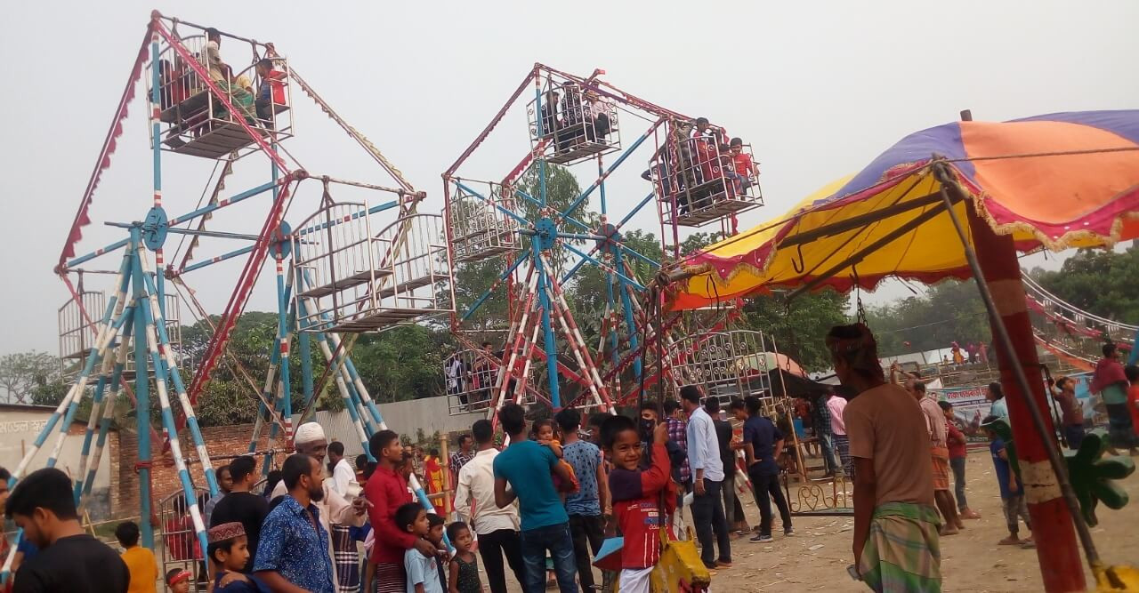 উৎসবের রাজ্য বোয়ালিয়ার মেলা