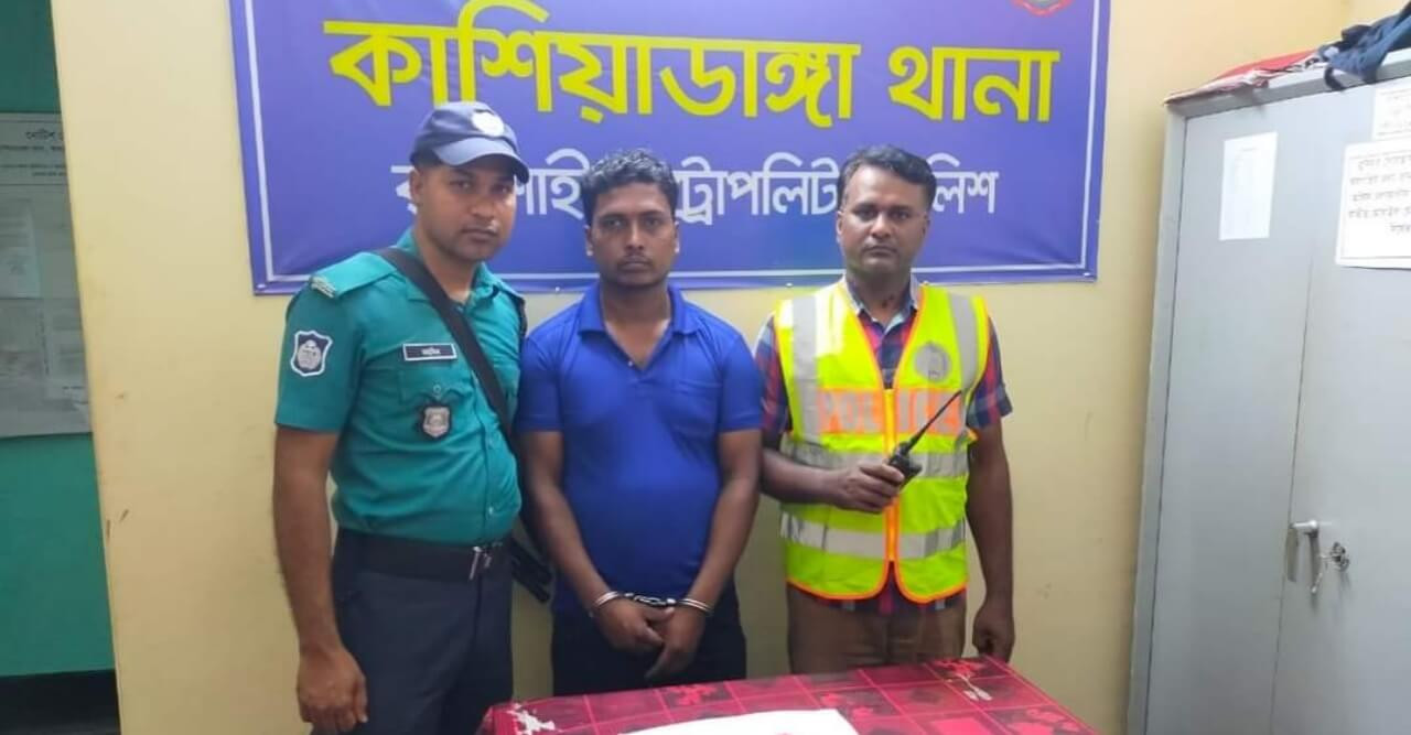 উদ্ধারকৃত ৩৬৭ পিচ ইয়াবা ট্যাবলেট মামলার পলাতক আসামী গ্রেফতার