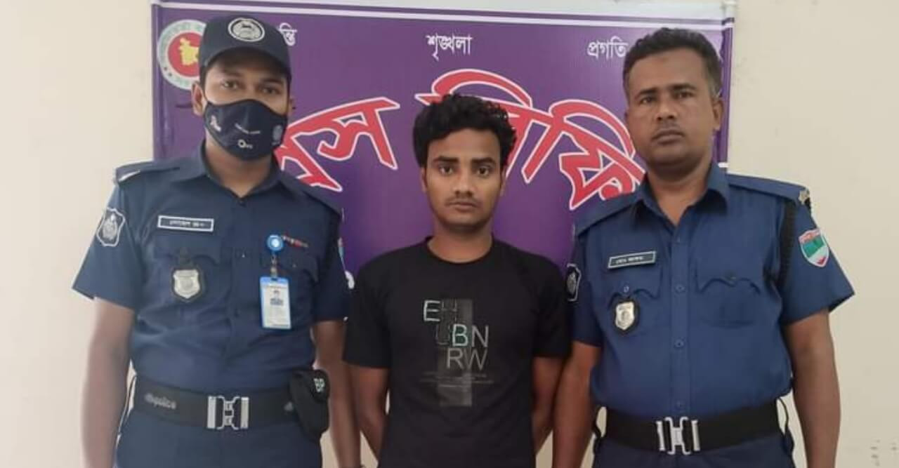 মোল্লাহাটে থানা পুলিশের অভিযানে ইয়াবাসহ মাদক কারবারী আটক