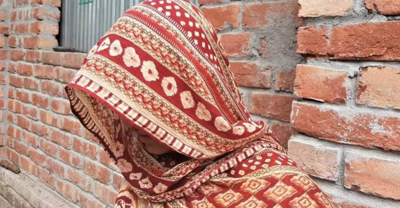 খাবারে চুল পাওয়াই স্ত্রী'র মাথা ন্যাড়া করলেন স্বামী, থানায় মামলা