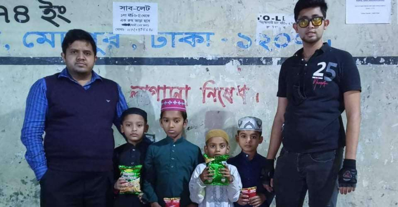 এতিম ও সুবিধাবঞ্চিত শিশুদের সাথে বীর মুক্তিযোদ্ধা প্রজন্ম পরিষদের ‘ভালোবাসা দিবস’ উদযাপন